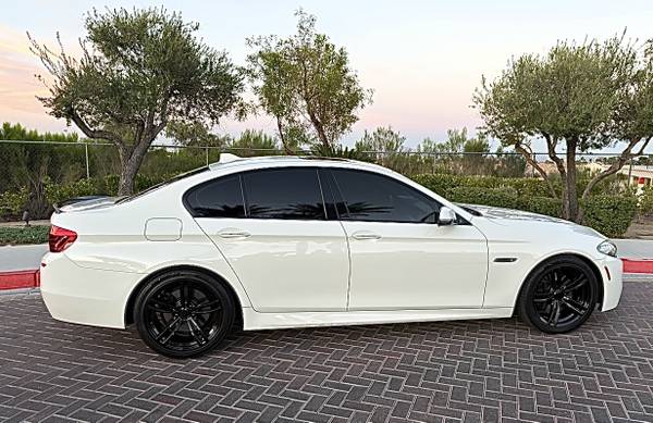 2016 BMW, dovoz USA — foto 2 z 12
