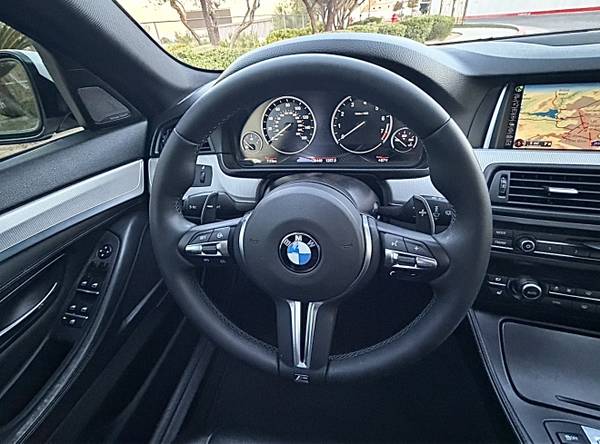 2016 BMW, dovoz USA — foto 5 z 12