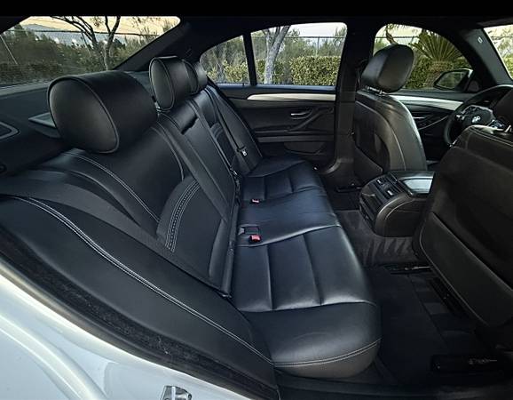 2016 BMW, dovoz USA — foto 8 z 12