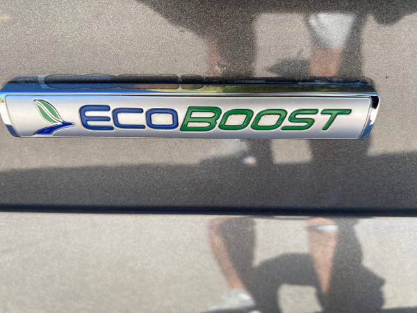 2015 Ford, dovoz USA — foto 9 z 12