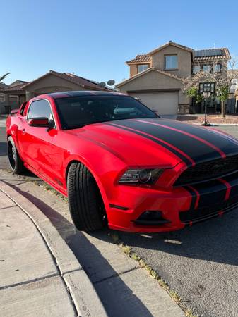 2014 Ford, dovoz USA — foto 12 z 12