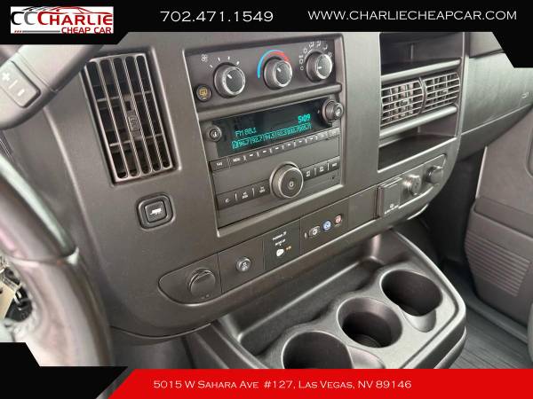 2015 Ford, dovoz USA — foto 12 z 12