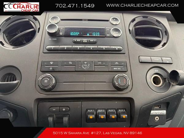 2015 Ford, dovoz USA — foto 8 z 12