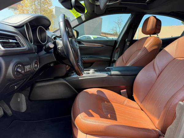 2019, dovoz USA — foto 9 z 11