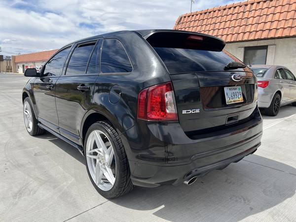 2014 Ford, dovoz USA — foto 7 z 12