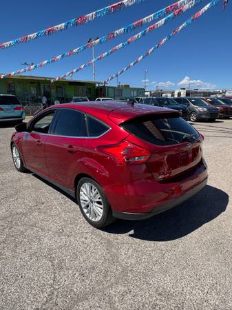 2017 Ford, dovoz USA — foto 6 z 11