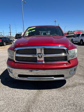 2010 Dodge, dovoz USA — foto 2 z 11