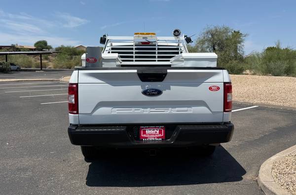 2020 Ford, dovoz USA — foto 4 z 10
