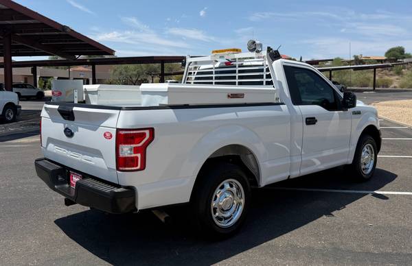 2020 Ford, dovoz USA — foto 5 z 10