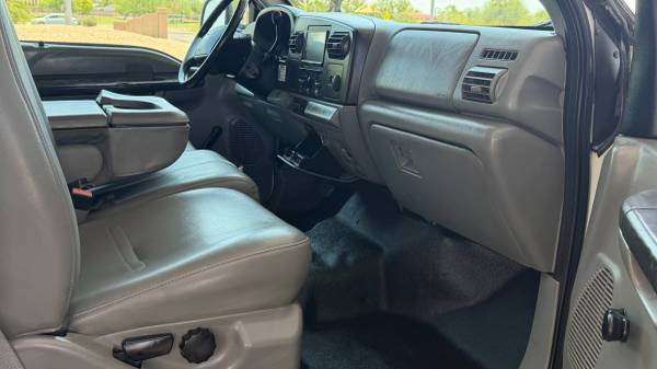 2006 Ford, dovoz USA — foto 8 z 10