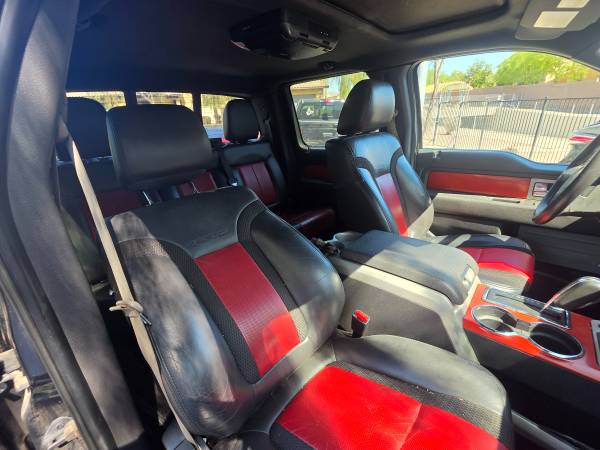 2011 Ford, dovoz USA — foto 5 z 5