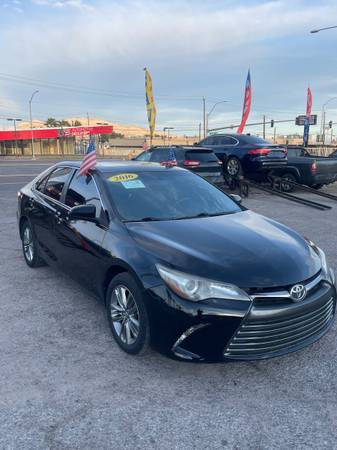 2016 Toyota, dovoz USA — foto 3 z 10