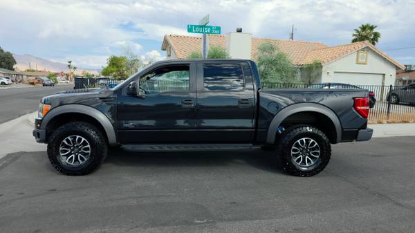 2012 Ford, dovoz USA — foto 2 z 12