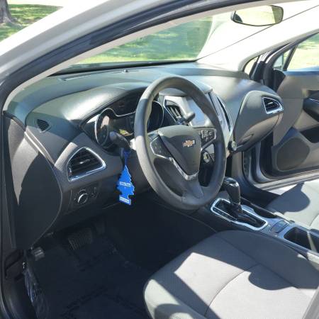 2018 Chevrolet, dovoz USA — foto 2 z 10