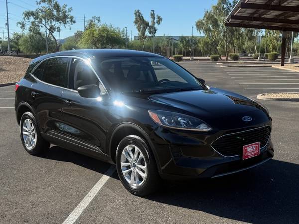 2022 Ford, dovoz USA — foto 7 z 10