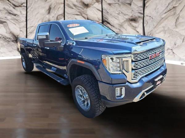 2022 GMC, dovoz USA — foto 2 z 6