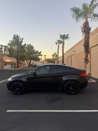 2011 BMW, dovoz USA — foto 4 z 12