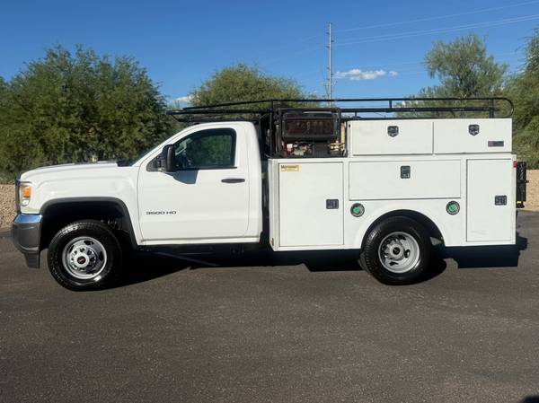 2016 GMC, dovoz USA — foto 2 z 8