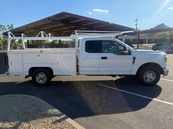 2018 Ford, dovoz USA — foto 6 z 9