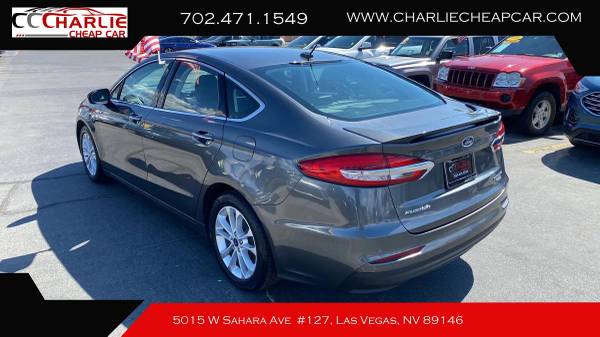 2020 Ford, dovoz USA — foto 3 z 12