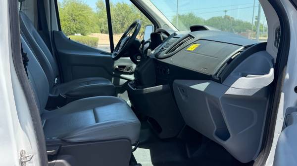 2019 Ford, dovoz USA — foto 9 z 12