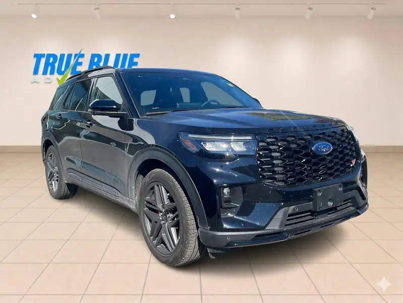 2026 Ford Explorer ST 400a, černá, dovoz Kanada — foto 7 z 12