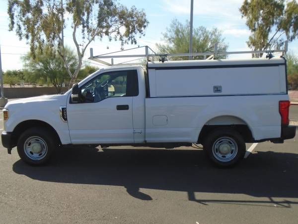 2019 Ford, dovoz USA — foto 2 z 12