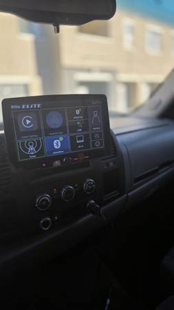 2011 Chevrolet, dovoz USA — foto 8 z 12