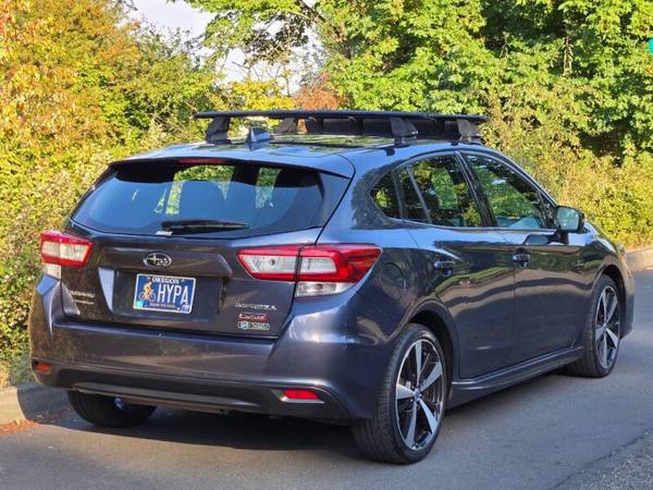 Subaru, dovoz USA — foto 1 z 12 Subaru, dovoz USA — foto 1 z 12