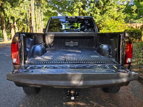 Dodge, dovoz USA — foto 9 z 12