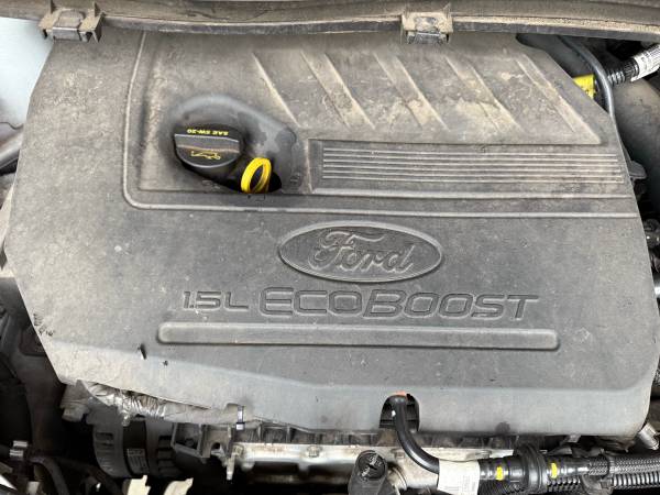 2017 Ford, dovoz USA — foto 10 z 11