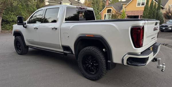 2021 GMC, dovoz USA — foto 4 z 12