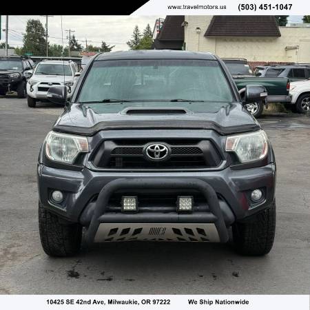 2012 Toyota, dovoz USA — foto 2 z 11