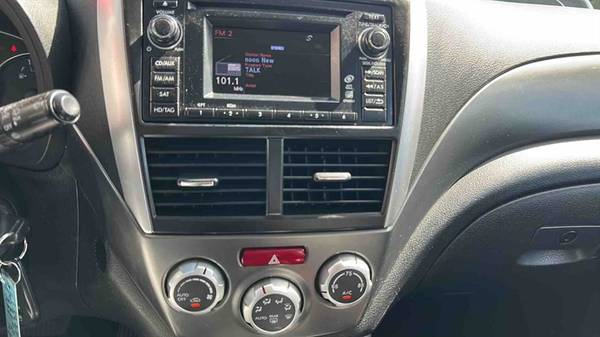 2011 Subaru, dovoz USA — foto 11 z 12