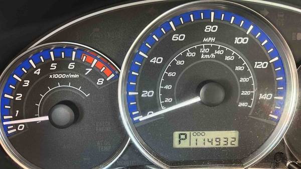 2011 Subaru, dovoz USA — foto 12 z 12