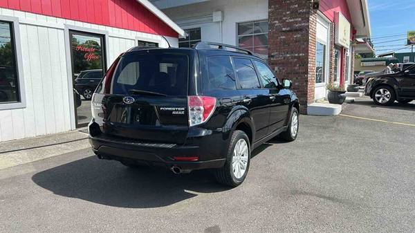 2011 Subaru, dovoz USA — foto 3 z 12