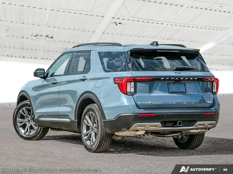 2026 Ford Explorer Active w/200A Pkg, modrá, 0 km, dovoz Kanada — foto 4 z 12