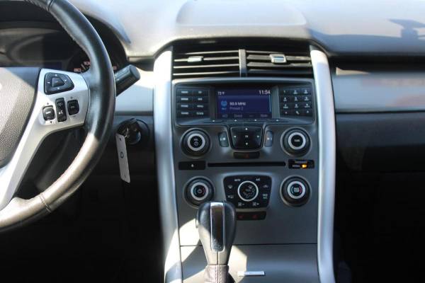 2014 Ford, dovoz USA — foto 9 z 12