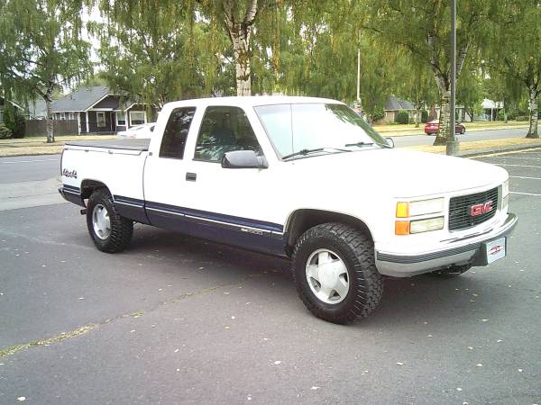 1995 GMC, bílá, dovoz USA — foto 7 z 12