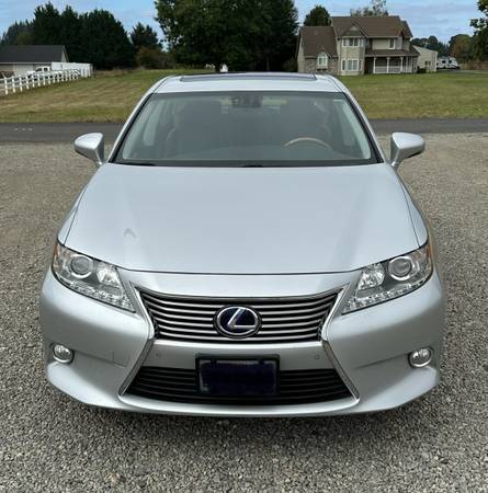 2014 Lexus, dovoz USA — foto 7 z 12