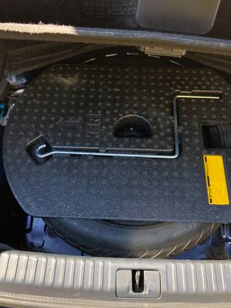 2011 Lexus, dovoz USA — foto 11 z 12