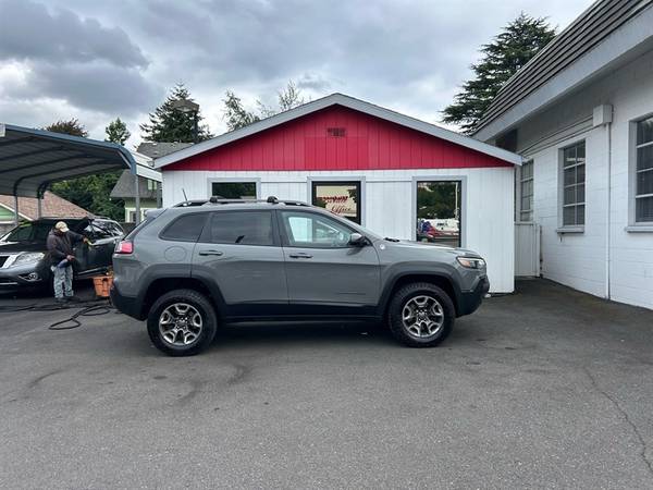 2019 Jeep, dovoz USA — foto 2 z 12