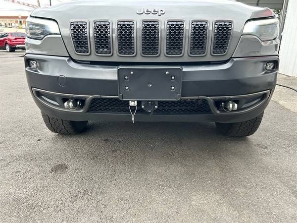 2019 Jeep, dovoz USA — foto 7 z 12