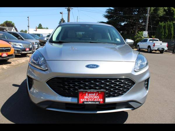 2021 Ford, dovoz USA — foto 2 z 12
