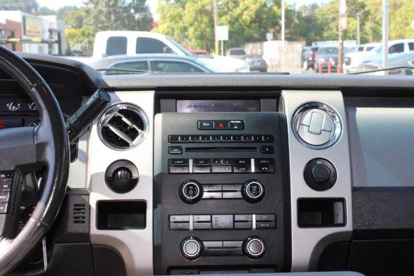 2012 Ford, dovoz USA — foto 11 z 12