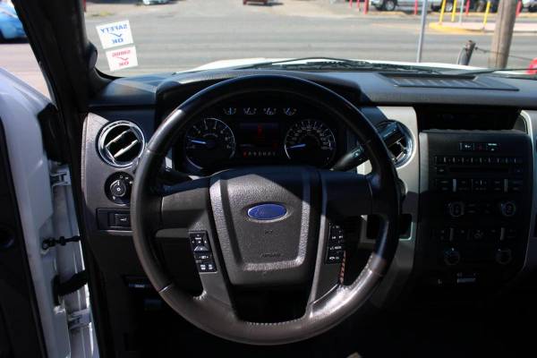 2012 Ford, dovoz USA — foto 9 z 12