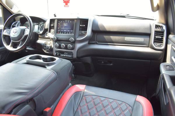 2020 RAM, dovoz USA — foto 11 z 12