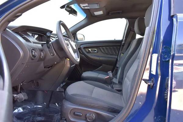2013 Ford, dovoz USA — foto 10 z 12