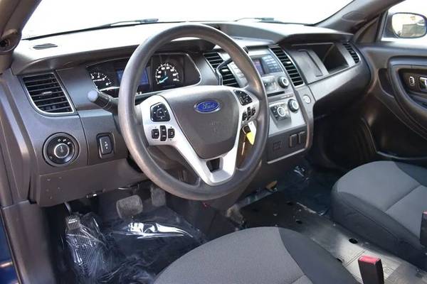 2013 Ford, dovoz USA — foto 3 z 12