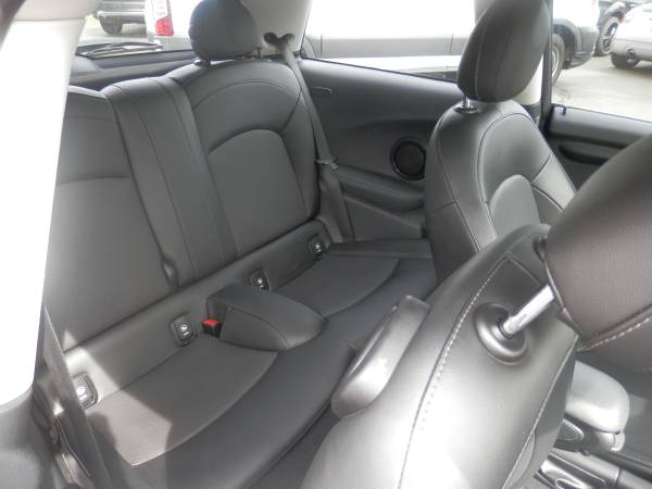 MINI HARDTOP COOPER, dovoz USA — foto 10 z 11